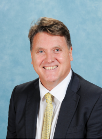 Photo of Mr Wayne Roberts